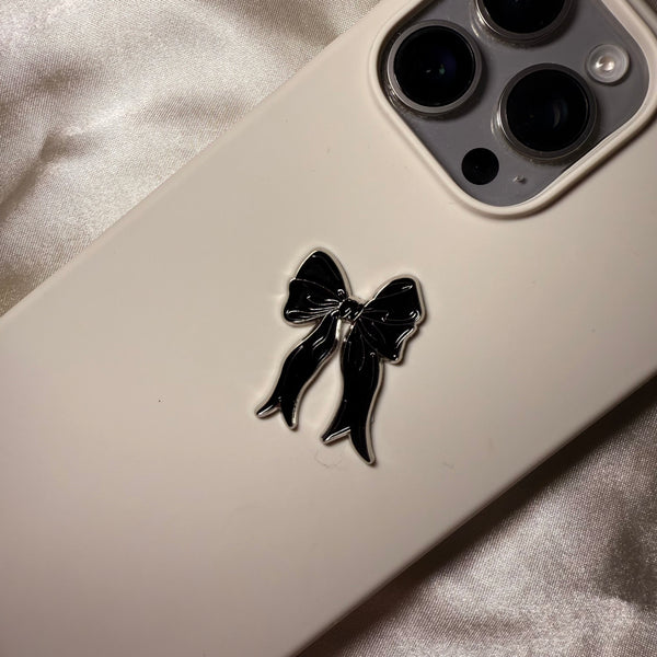 Noir Bow